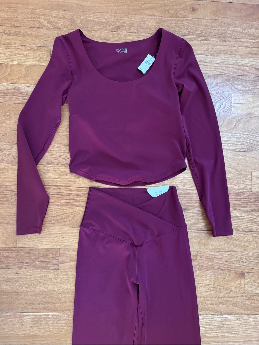 NWT Aerie 2 Piece Set Burgundy Women’s M High Rise Flare - Picture 7 of 11